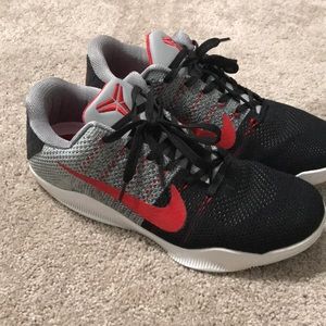 *COLLECTORS EDITION* Nike KOBE Low Mamba Fury X